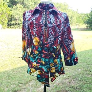 Beautiful leopard and leaf accent blouse